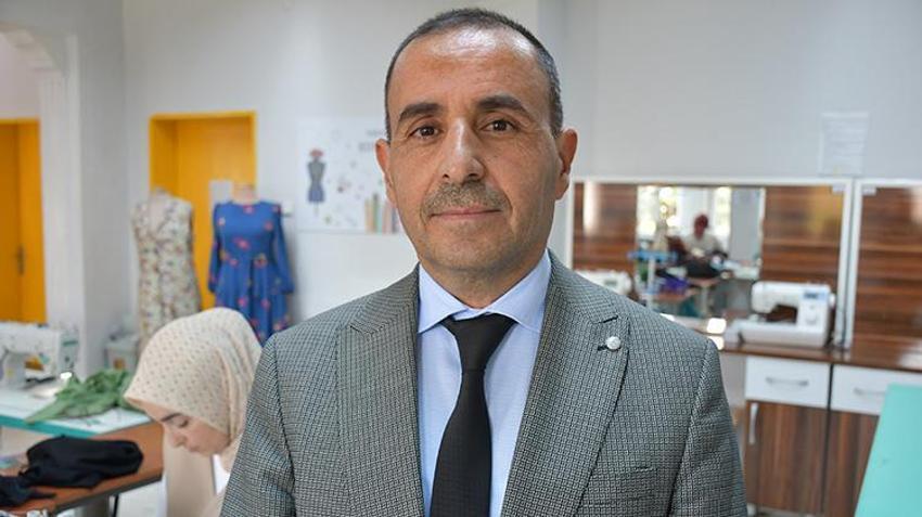 Bilecik Söğüt'te 50 ev kadını sanayi tipi makineyle üretime başladı! Aldıkları siparişleri yetiştiremiyorlar