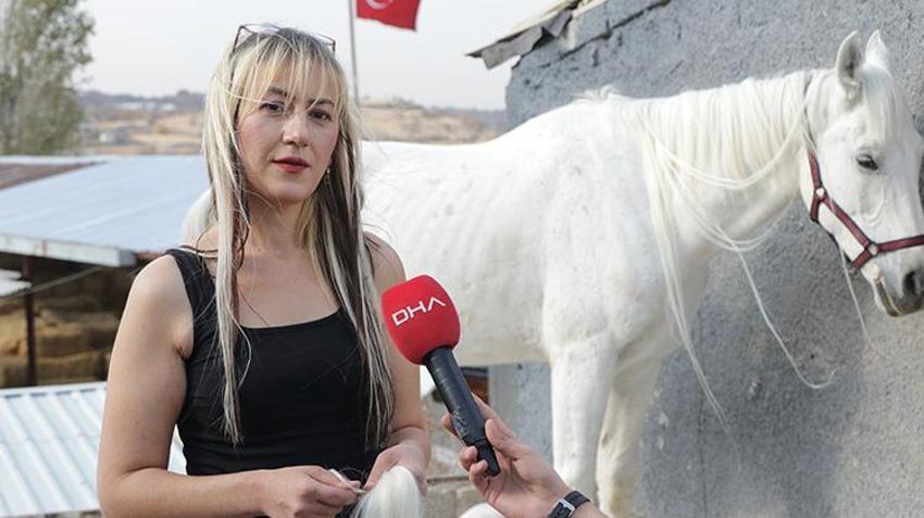 Arkadaşının atını süsleyip sosyal medyada paylaştı ikinci mesleği oldu! Hobi olarak başladı talep patlaması yaşadı