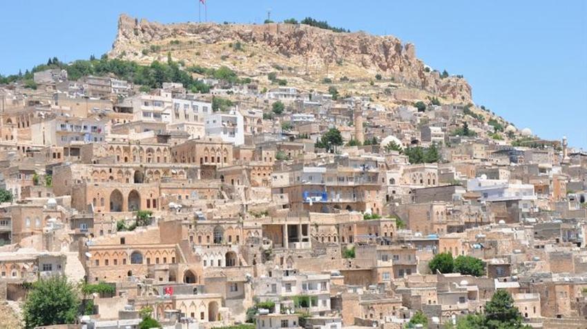 Mardin turizmde zirve yaptı! 3,5 milyon ziyaretçi, 950 bin konaklama