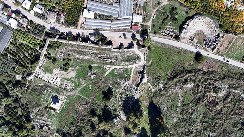 40 yıldır aranıyordu! Büyük sır çözüldü: Antalya'daki Zeus Tapınağı'nda tarihi keşif 'Bilinenden 5 bin yıl öncesine dayanıyormuş'