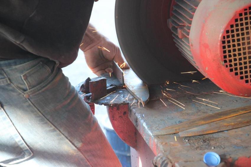 Maliyetler arttı, Aydınlı ustalar hasat zamanı çiftçilerin kurtarıcısı oldu!