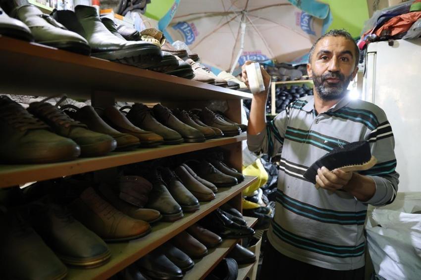 'Fakirin atlayışı da fakir' videosuyla tanınan Adanalı ayakkabıcı konuştu: 'Çocuklarımı mutlu etmek için her yıl tatile giderim'