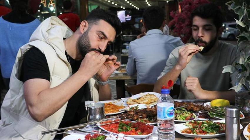 Adanalılar bu araştırmayı beğenmedi! Ustalar ve vatandaşlar 'lobicilik' diyerek tepki gösterdi