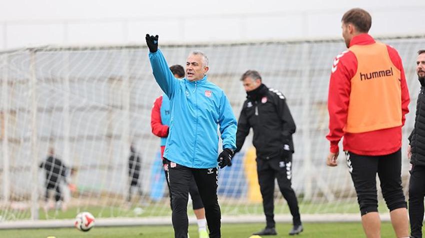Sivasspor, Erokspor maçına hazırlanıyor! Sıkı antrenman çift kale maçla tamamlandı