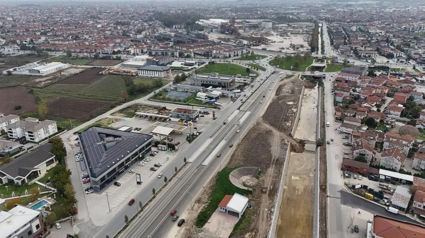 Sakarya'ya yeni köprü ve duble yol müjdesi! Açıklama geldi, detaylar netleşti