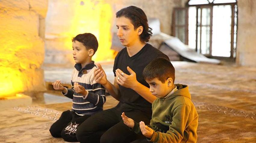 Şanlıurfa'daki Mağara Camisi'nin benzeri yok! Ne zaman yapıldığı bilinmiyor: Kiliseden camiye dönüştürüldü