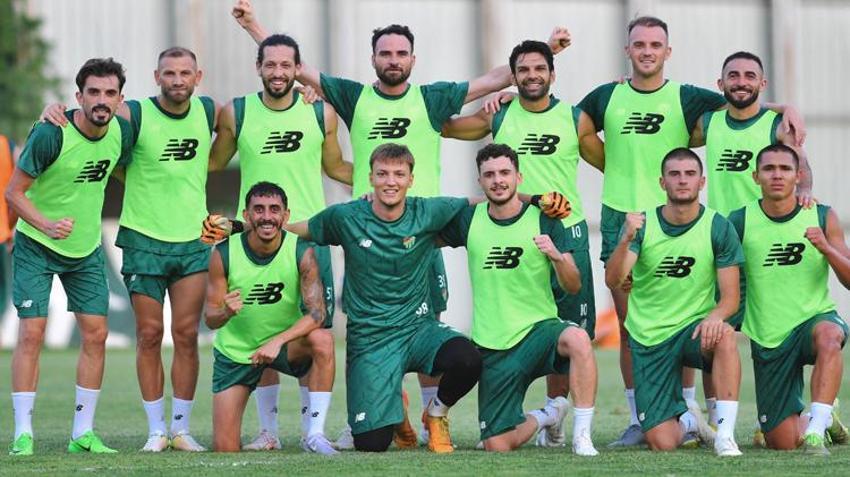 Bursaspor rekor kırdı! Tahsin Tam geldi, resmen patladı