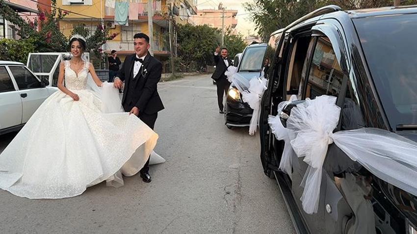 Antalyalı kardeşler babadan kalma geleneği yaşatıp aynı gün evlendiler