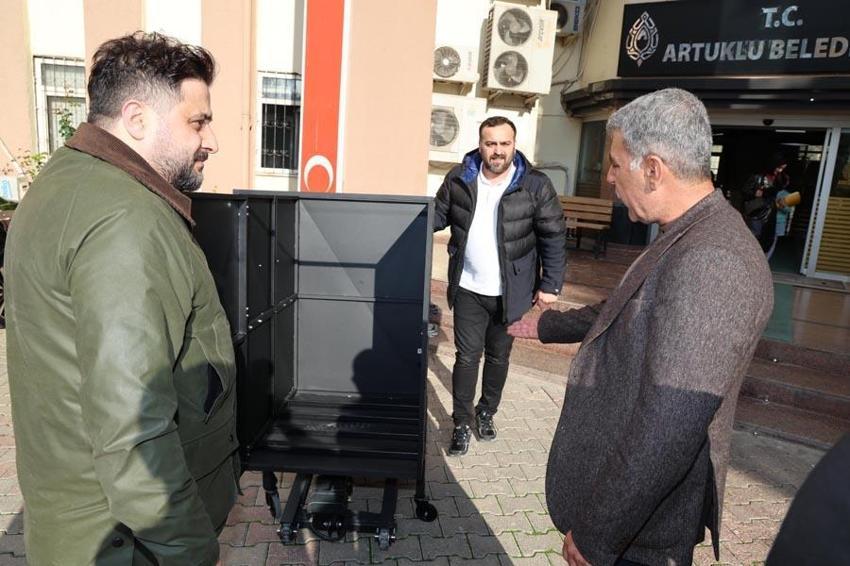 Mardin'de paletli aracın saha testi tamamlandı! Tarihi şehir Artuklu’da kadrolu eşeklerin yerine kullanılacak