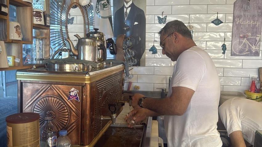Muğla'da bağışla kütüphane kurdu! Büfeye akın ediyorlar