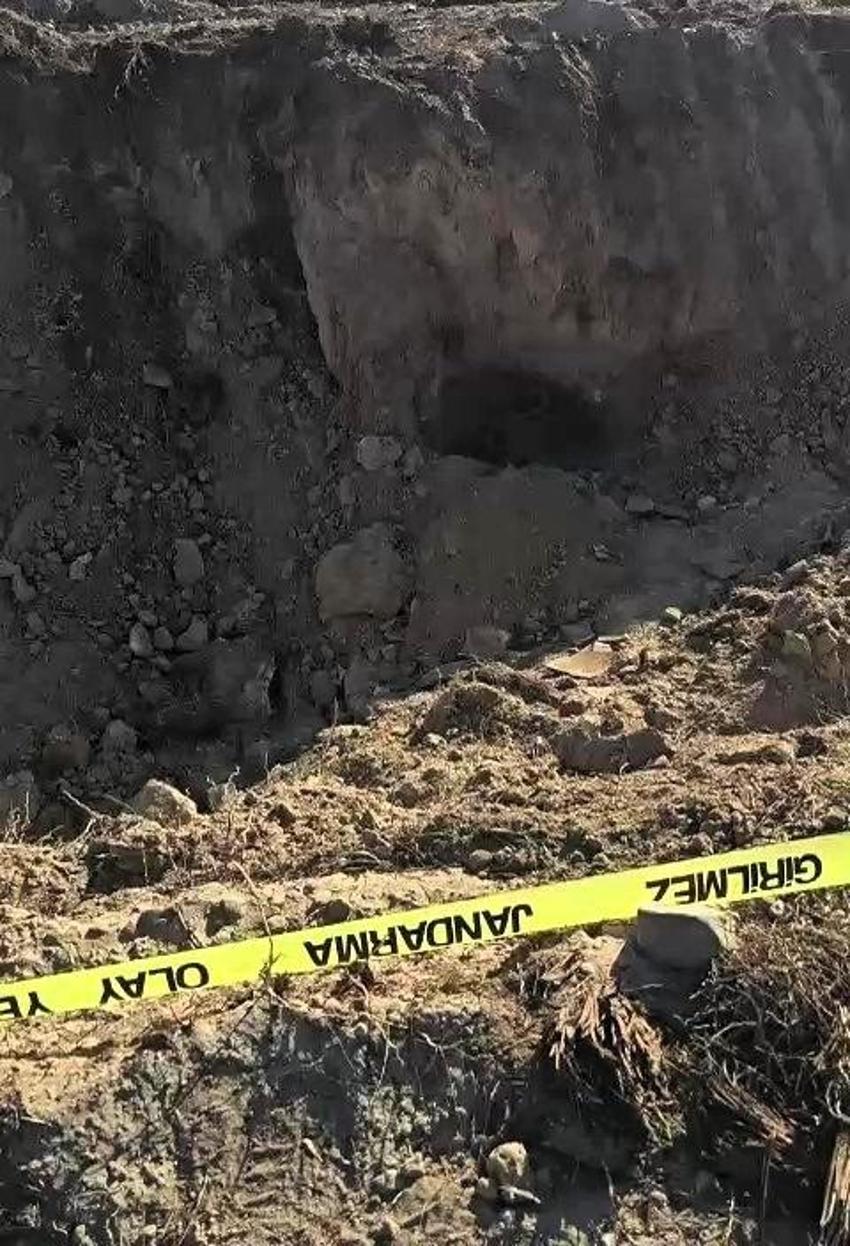 Denizli'de su borusu döşerken çıktı! 5 toprak küp bulundu