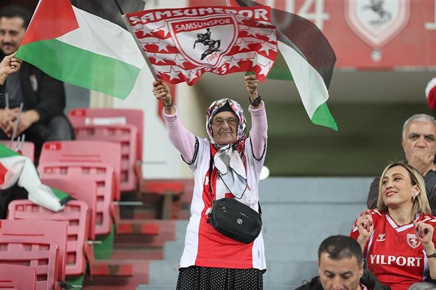 Yüksel Yıldırım devreye girdi! Samsunsporlu teyzelere tribün jesti