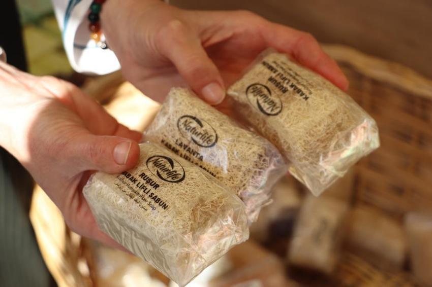 Eskişehir'de satışları patladı! Ölü deriyi yok ediyor, bakteri üretmiyor