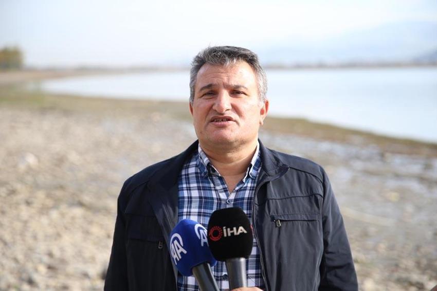 Sakarya Sapanca Gölü'nde endişelendiren görüntüler! Deprem habercisi mi? Uzman isim açıkladı