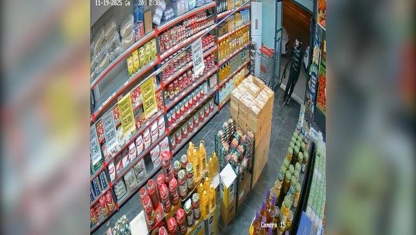 Şanlıurfa’da cadde ortasında silahlı kavga: Otobüsteki yolcular ölümden döndü, markette büyük panik yaşandı
