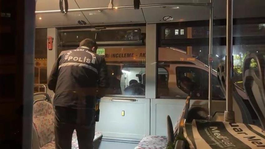 Şanlıurfa’da cadde ortasında silahlı kavga: Otobüsteki yolcular ölümden döndü, markette büyük panik yaşandı