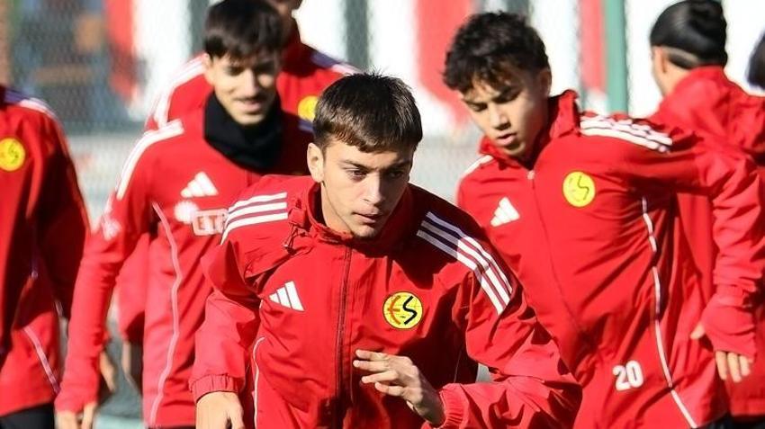 Eskişehirspor'da alarm! TFF'nin kararı sonrası Ulaş Entok'tan transfer bombası