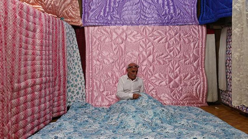 Trabzonlu Mehmet Usta 60 yıldır tek başına üretiyor! Talep var ama yanında çalışacak eleman bulamıyor