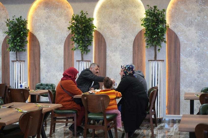 Muş’un yöresel eşsiz lezzeti marka haline geliyor! 15 yıllık ustalıkla büryan geleneği yaşatılıyor