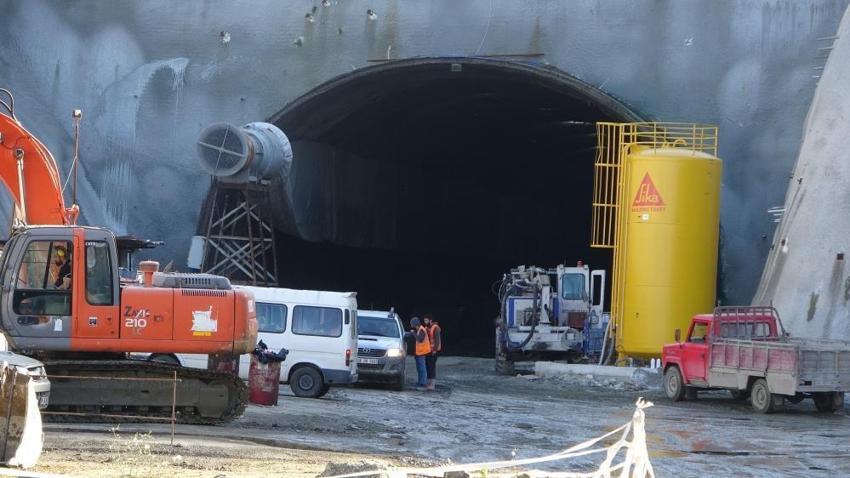 Trabzon’un 30 yıllık hayali gerçek oluyor! Güney Çevre Yolu trafiği bitirecek