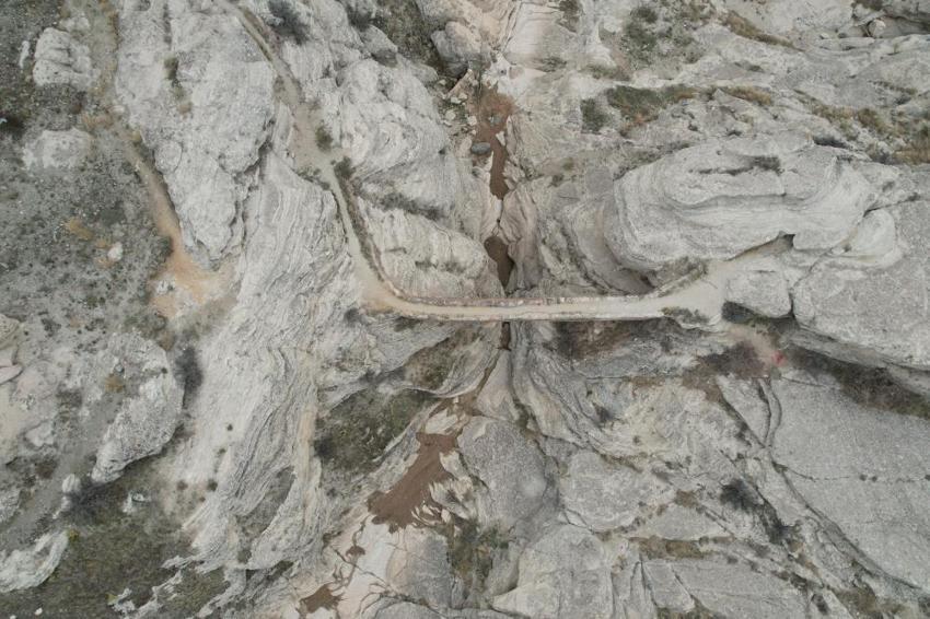 Bu köprünün mimarı şeytanla anlaştı! Türkiye'de sadece 2 tane var, birisi Konya'da! Sille'nin tehlikeli geçidi yüzyıllara meydan okuyor