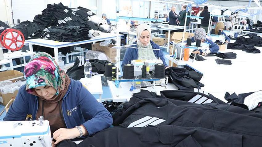 İstanbul'dan memleketine döndü, atıl vaziyetteki cezaevini fabrikaya dönüştürdü! 100 kişiye iş kapısı oldu