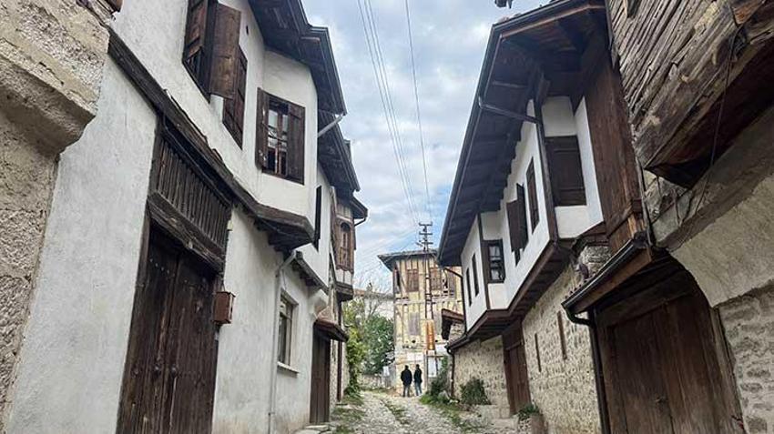 Safranın başkenti UNESCO mirası ziyaretçilerini bekliyor! Eskipazar Hadrianopolis'te erken hristiyanlık mozaikleri ortaya çıktı: İşte 6 bin yıllık tarih