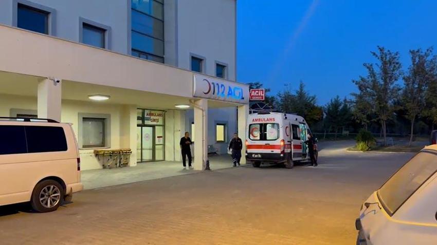 Adıyaman Besni'de 70 üniversite öğrencisi, gıda zehirlenmesi şüphesiyle hastaneye kaldırıldı