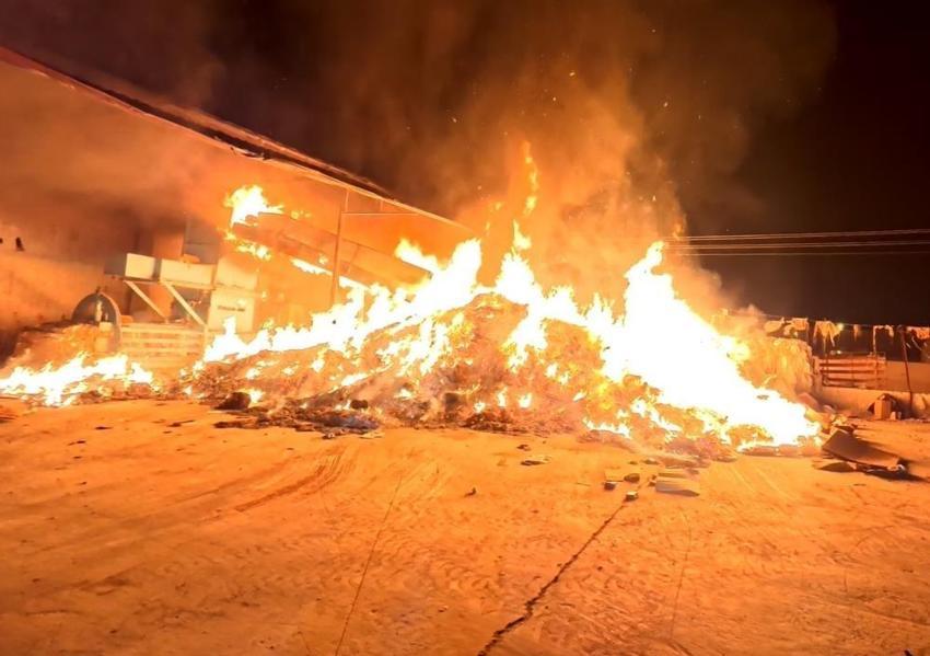 Aksaray'da alevli gece: 3 saatte kül oldu