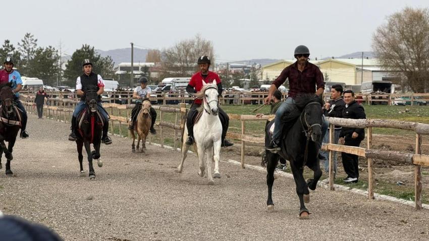Kütahya'da ilk oldu! 8 farklı ilden bunun için geldiler