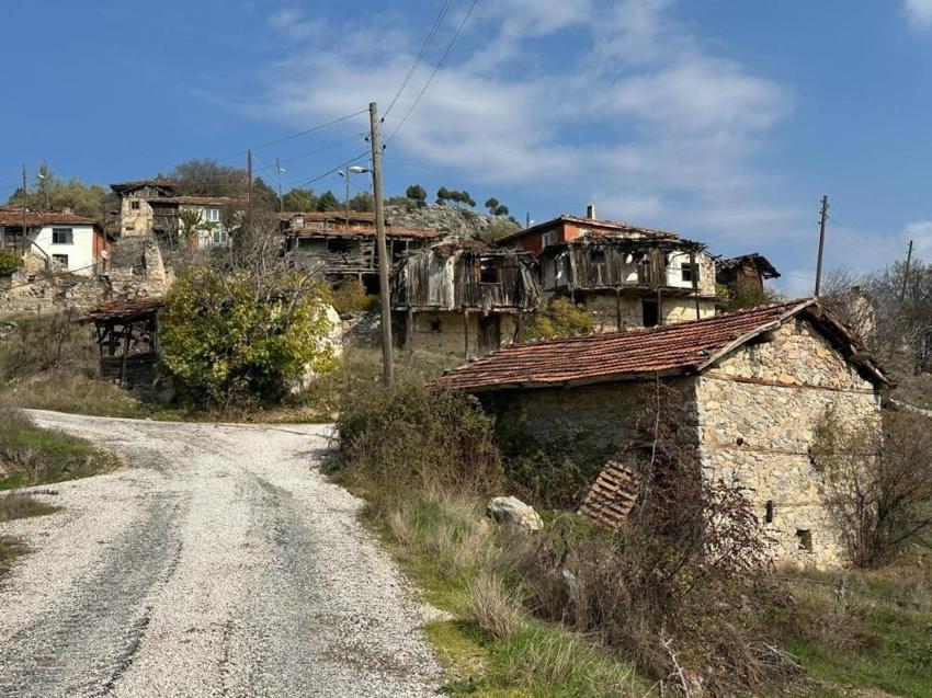 Bursa'da 450 yıllık köy hayalete dönüştü! Tek bir sebebi var