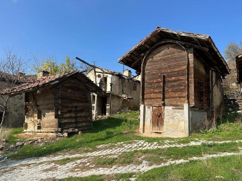 Bursa'da 450 yıllık köy hayalete dönüştü! Tek bir sebebi var