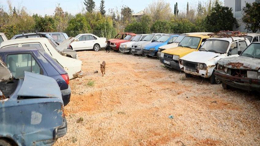 Antalya'da yediemin otoparkları doldu taştı: Binlerce araç çürümeye terk edildi