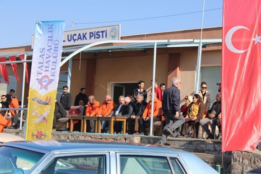 Kayseri'de iki efsane buluştu! Pistte görsel şölen sundular