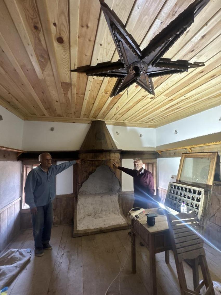 300 Yıllık miras ayağa kalkıyor! Antalya İbradı'nın Düğmeli Evleri milyonluk hibe desteğiyle turizme kazandırılıyor