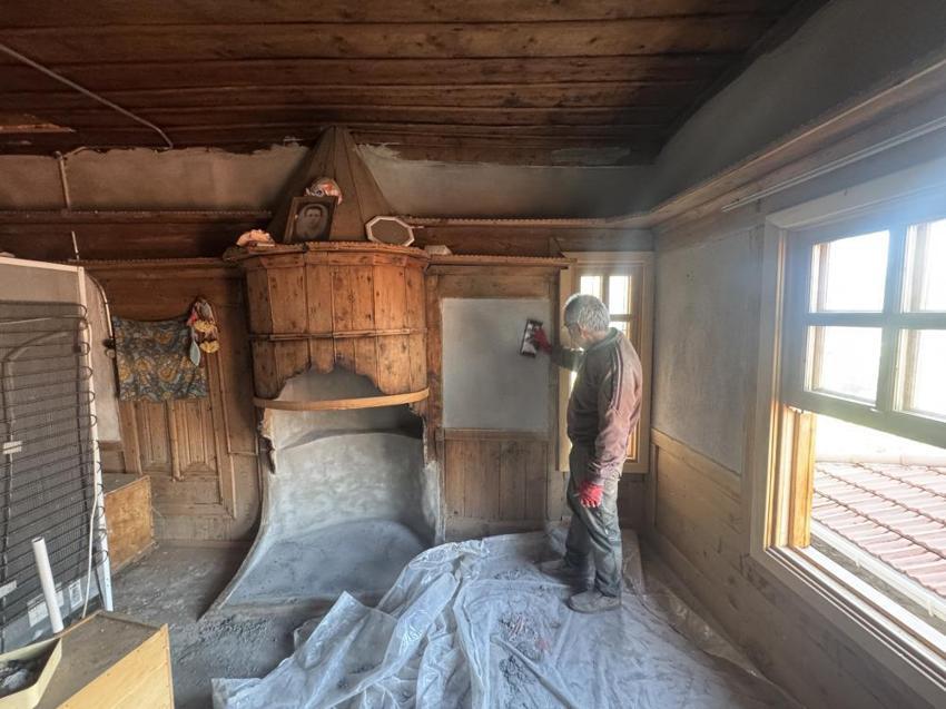 300 Yıllık miras ayağa kalkıyor! Antalya İbradı'nın Düğmeli Evleri milyonluk hibe desteğiyle turizme kazandırılıyor