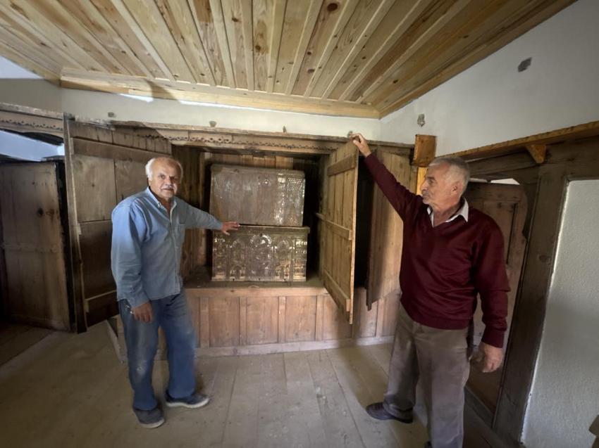 300 Yıllık miras ayağa kalkıyor! Antalya İbradı'nın Düğmeli Evleri milyonluk hibe desteğiyle turizme kazandırılıyor