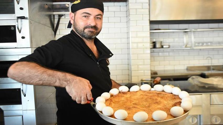 İzmirli ustadan 2 kiloluk dev boyoz! 600 liradan satışa çıkardı