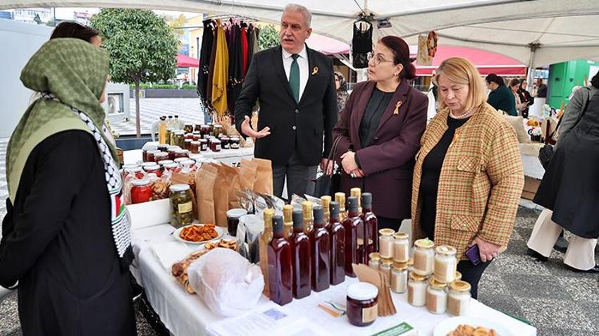 Samsun’da kadına yönelik şiddete karşı anlamlı etkinlik: Kadın emeği sergilendi