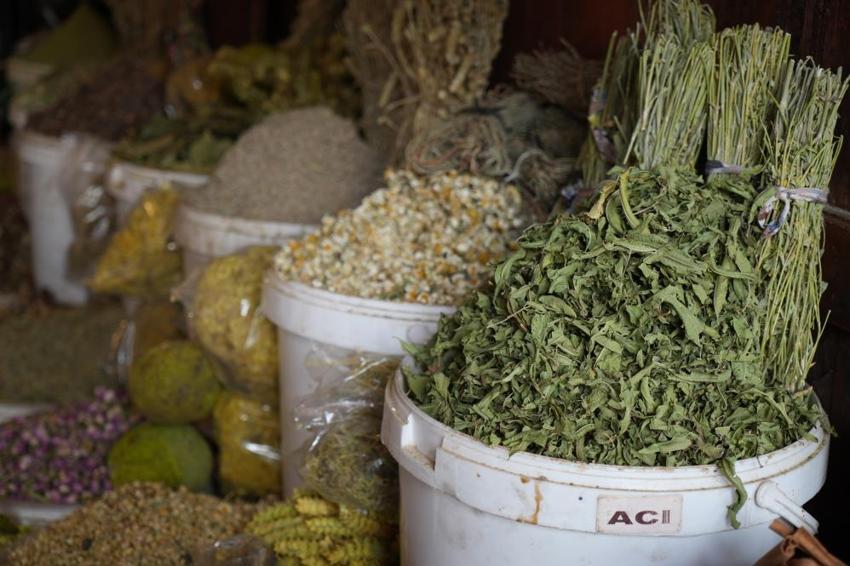Gaziantep'te aktarlar dolup taştı! Havalar soğudu, bu ürünler kapış kapış gidiyor