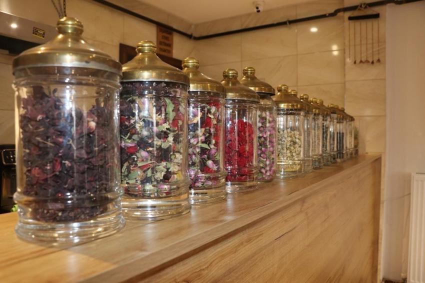 Sivas'ta bir Fransız hizmeti: 50 çeşit bir anda sunuluyor