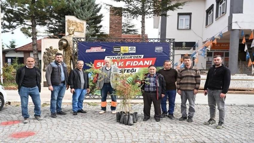 Konya’nın bir ilçesinde yüzde 75 hibeli dağıtıldı! Arabalar doldu taştı