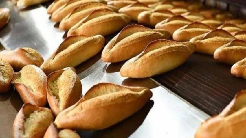Denizli'de halk ekmek zammını muhtar duyurdu! Belediyeden ses yok: Fiyat belli oldu
