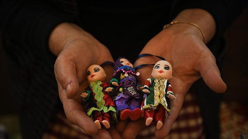 Deprem evini yıktı, o siparişlere yetişebilmek için Yörük otağına sığındı! Üretimden vazgeçmedi