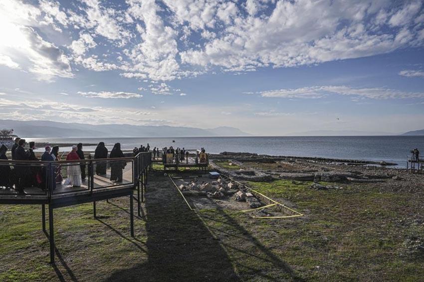 Bursa'yı Papa ziyaret etti, İznik'teki sit alanındaki arsalar değerlendi