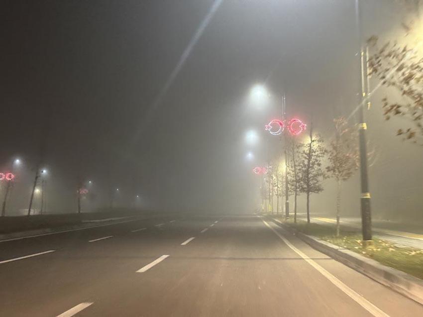 Sivas'ta sıcaklıklar eksi 2 dereceye kadar düştü şehir yoğun sise gömüldü