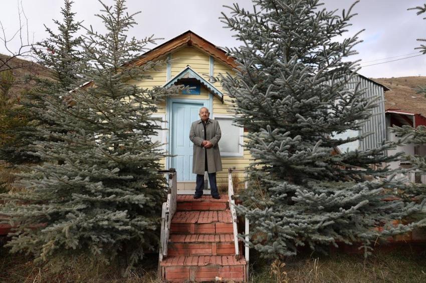 Sivas'ın en değersiz tarlasında fark etti: İki arkadaş 3 bin tane buldu! Her birine farklı isim verildi