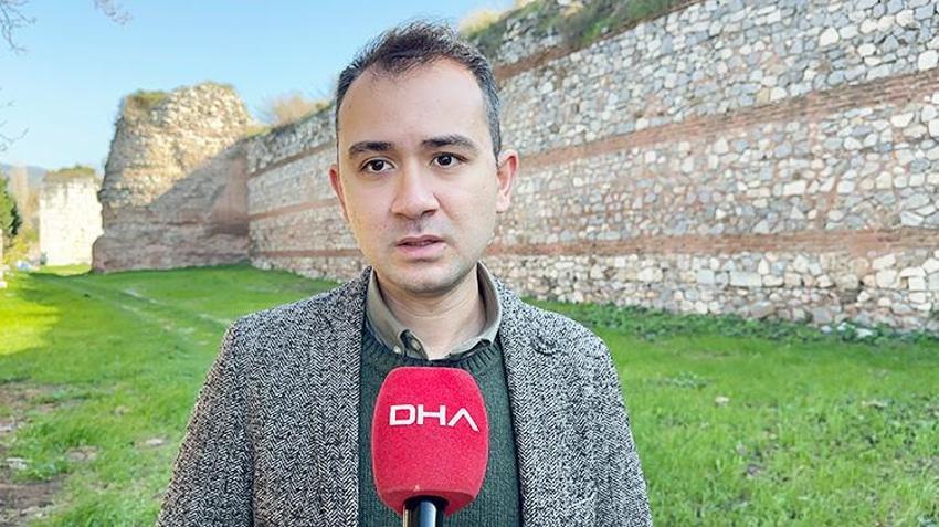 Papa'nın İznik ziyaretini fırsata çevirdi! Surların içinde kalan arsasını satışa çıkardı