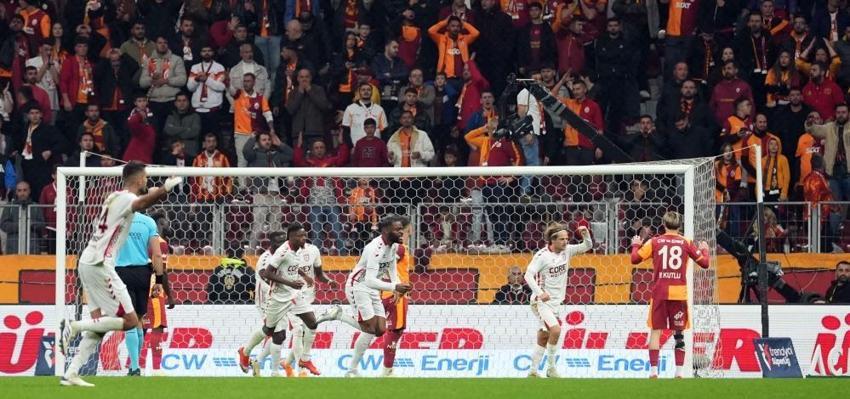 Samsunspor'da 3-2 sonrası Thomas Reis çıldırdı: Büyük bir skandal