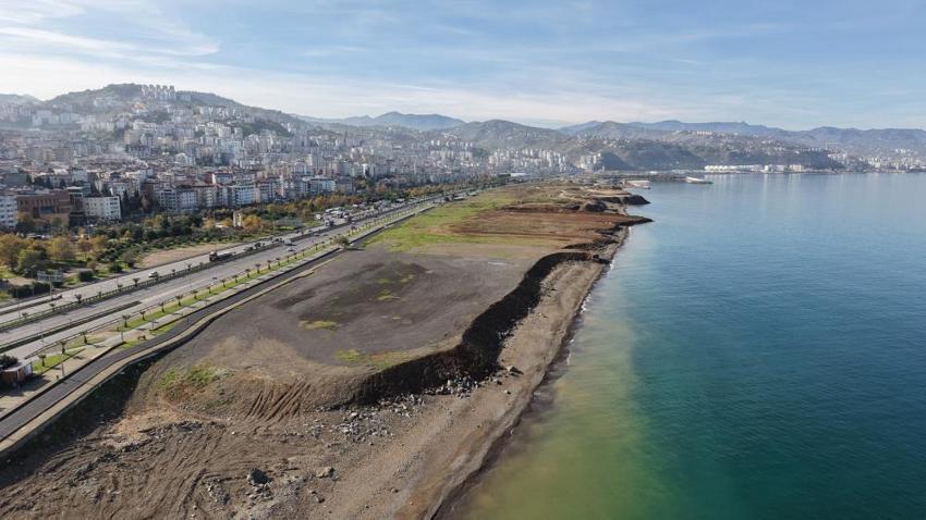 Trabzon'a 1 km uzunluğunda plaj geliyor! Uzunkum projesi hazır: Başkan Genç 'ihaleyi yıl bitmeden yapacağız!' dedi
